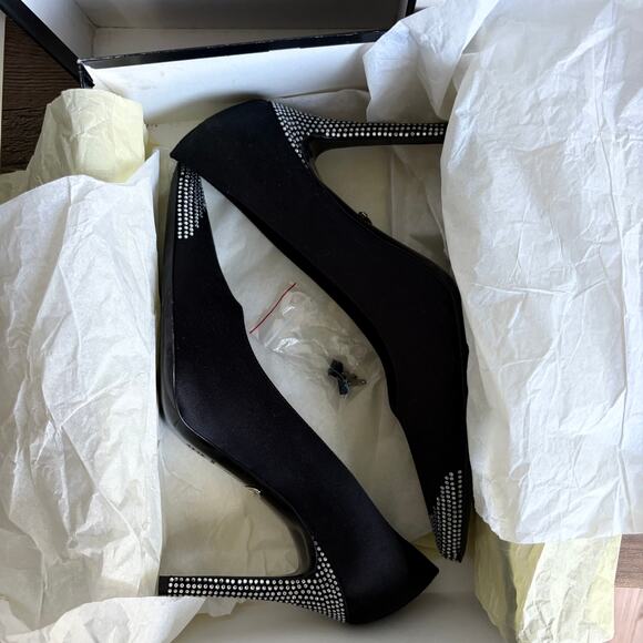 St. John Couture Audrey 8 Black Satin Rhinestone Heels Pointed Toe Stiletto Box - Picture 10 of 10